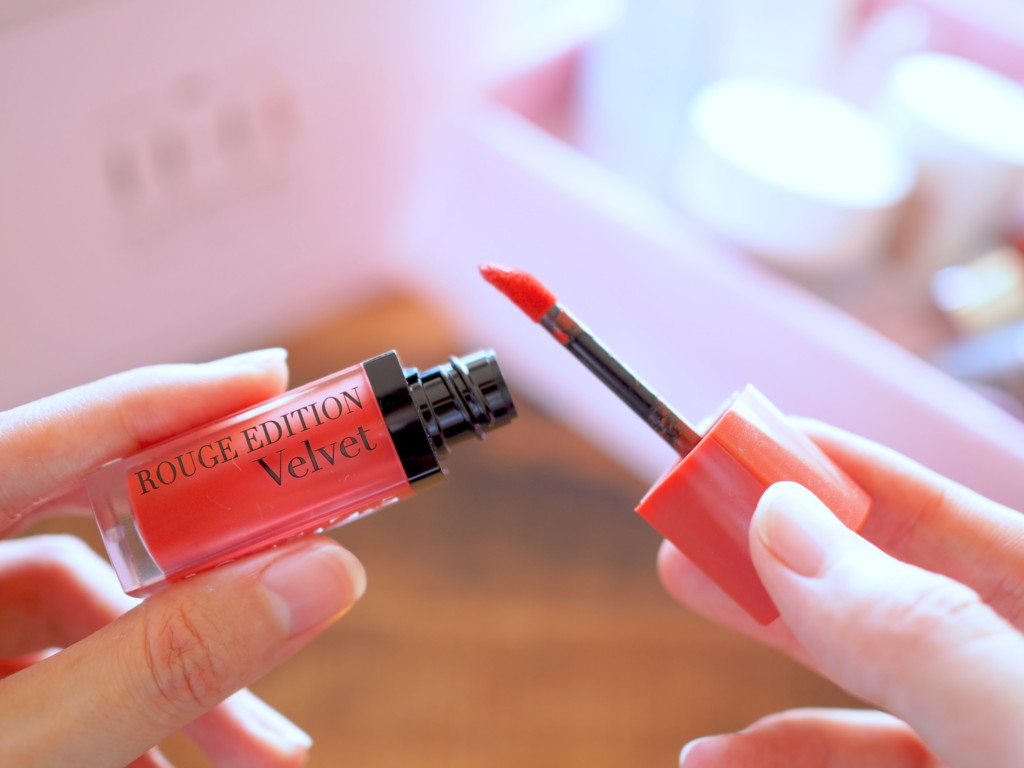 Bourjois Rouge Edition Velvet Liquid Lipstick - 04 Peach Club